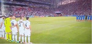 minute-silence-policiers-tues-euro2016